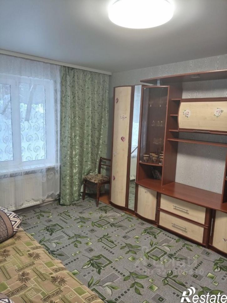 1-комн квартира улица Труда, 76,  д. 76