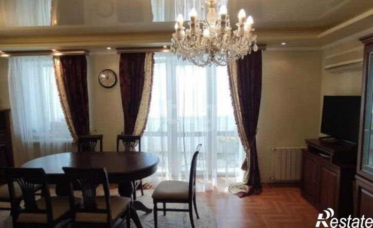 5-комн квартира ул Седельникова, 113,  д. 113