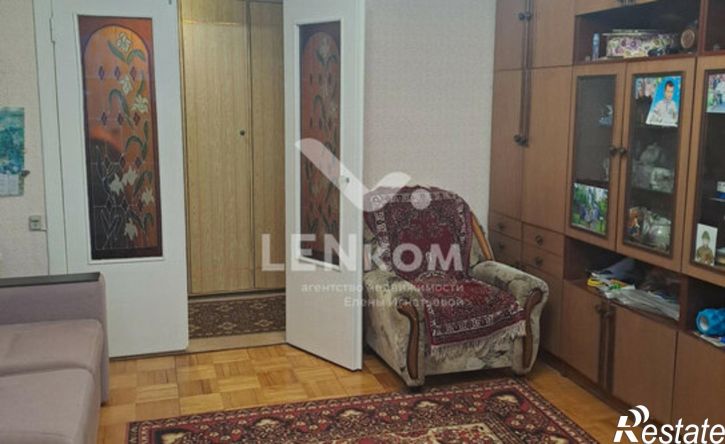 3-комн квартира улица 50-летия ВЛКСМ, 21,  д. 21
