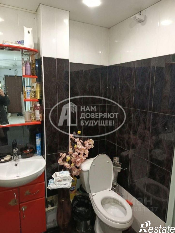 3-комн квартира улица Толстого, 44,  д. 44