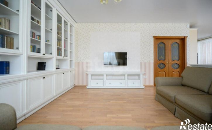 3-комн квартира улица Карла Маркса, 453,  д. 453