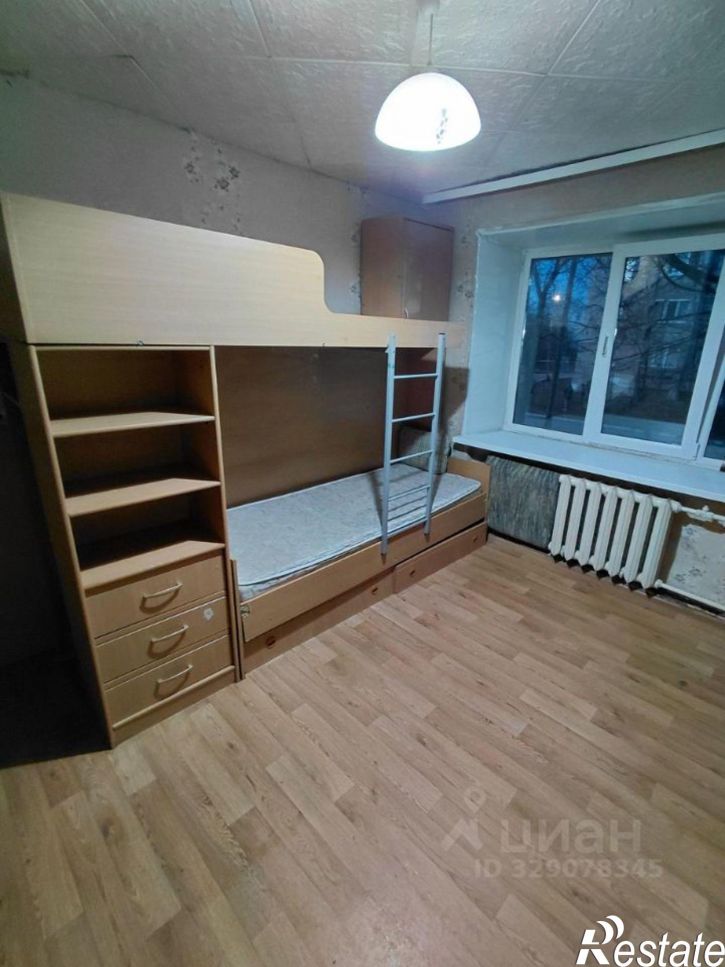 Комната улица Гагарина, 32,  д. 32