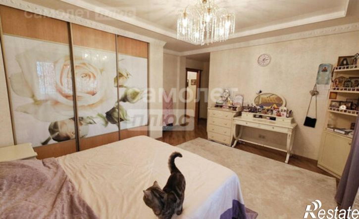 4-комн квартира Красногеройская улица, 60,  д. 60