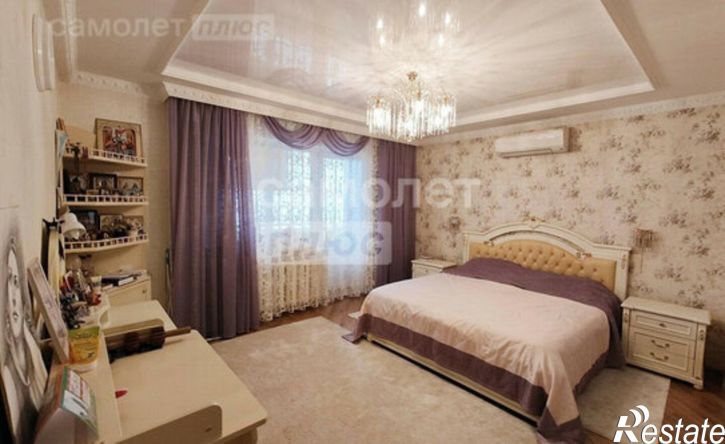 4-комн квартира Красногеройская улица, 60,  д. 60