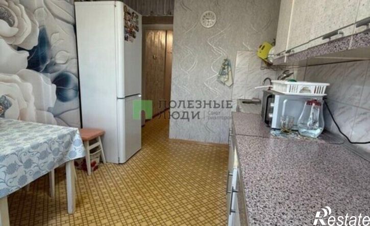 3-комн квартира Ижевск, Саратовская улица, 36