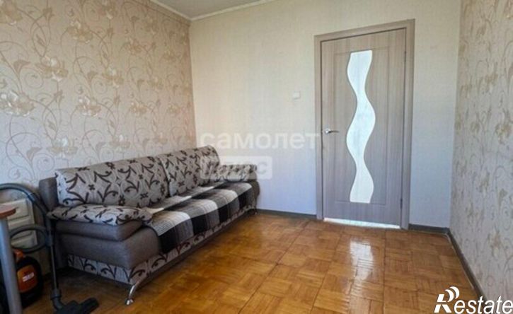 4-комн квартира Ижевск, Молодёжная улица, 3