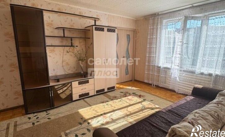 4-комн квартира Ижевск, Молодёжная улица, 3