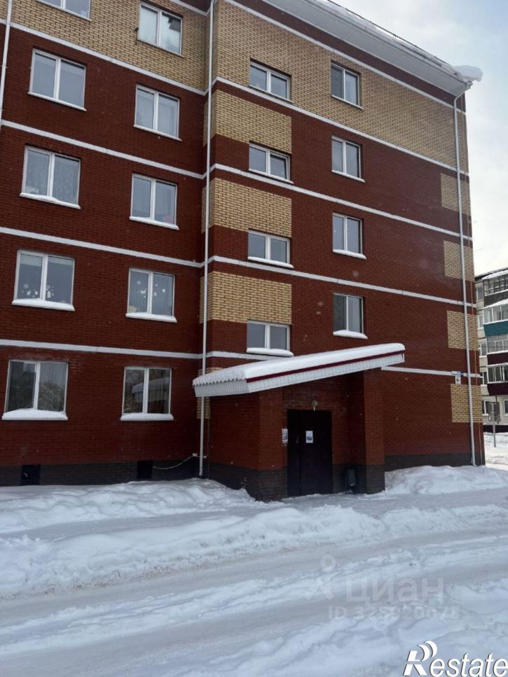2-комн квартира улица Памяти Баржевиков, 35,  д. 35