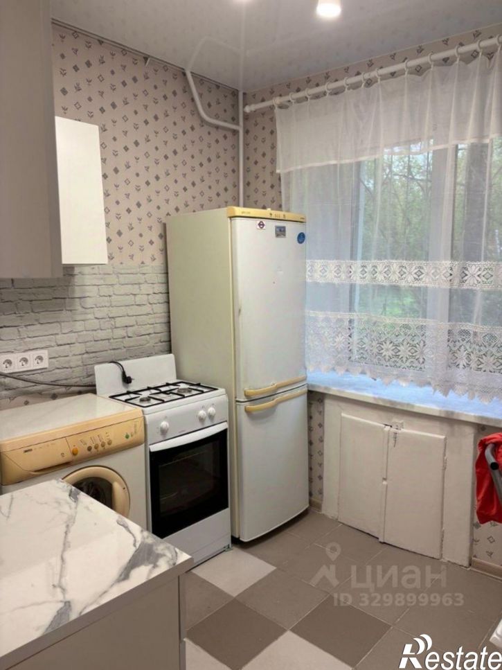 2-комн квартира улица Коммунаров, 220А,  д. 220А