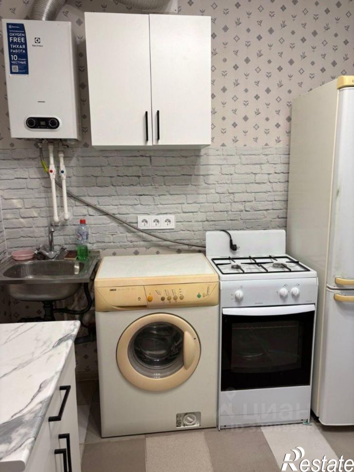 2-комн квартира улица Коммунаров, 220А,  д. 220А
