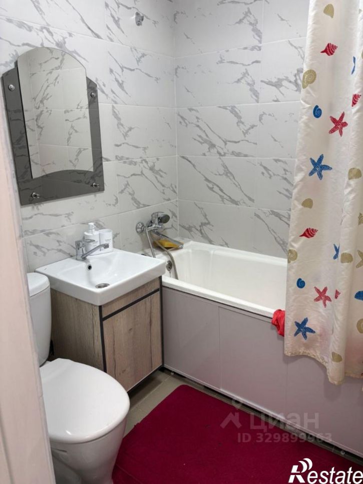 2-комн квартира улица Коммунаров, 220А,  д. 220А