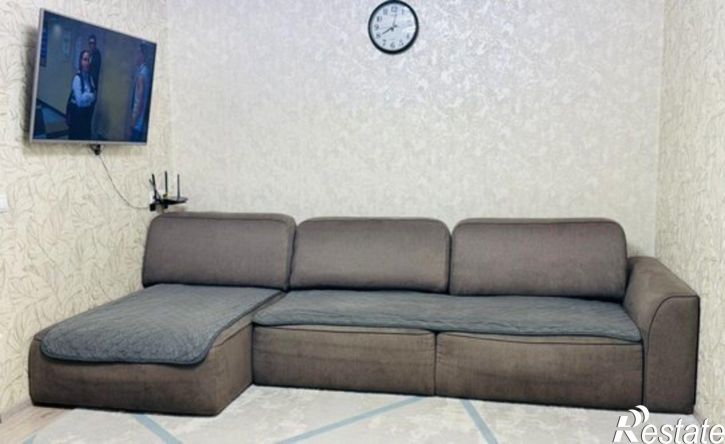 3-комн квартира улица Баранова, 78,  д. 78