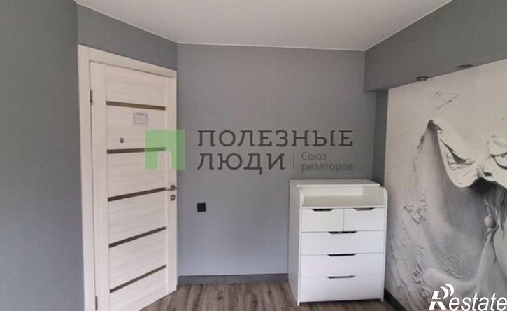 4-комн квартира Ижевск, улица Ворошилова, 65