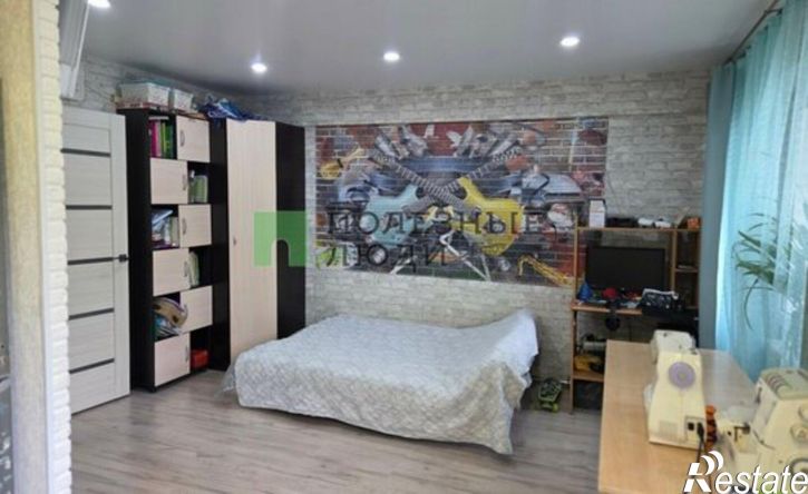 2-комн квартира улица Дзержинского, 10,  д. 10