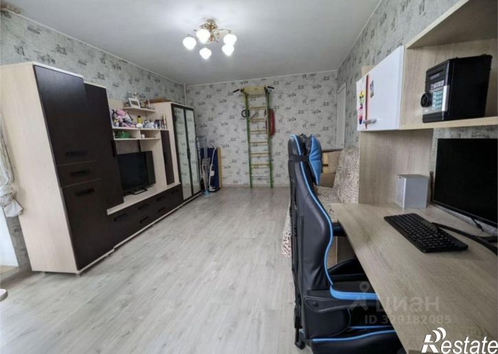 2-комн квартира улица Ворошилова, 127,  д. 127