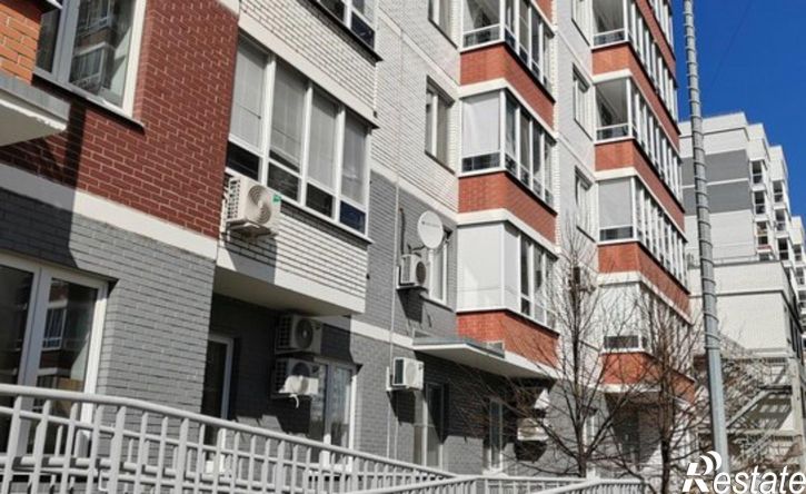 1-комн квартира улица Холмогорова, 15Б,  д. 15Б