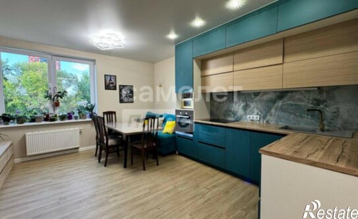 3-комн квартира Ижевск, улица Софьи Ковалевской, 3