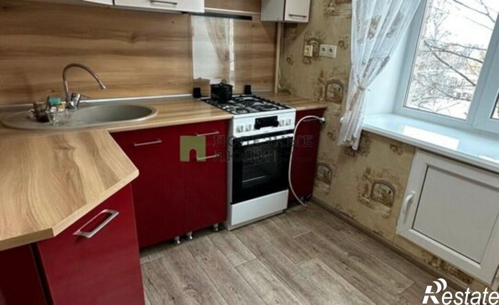 3-комн квартира Ижевск, улица Ворошилова, 27