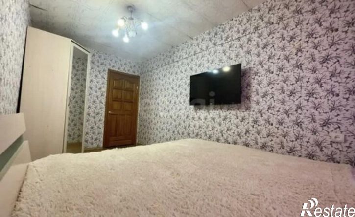3-комн квартира улица Курчатова, 12,  д. 12