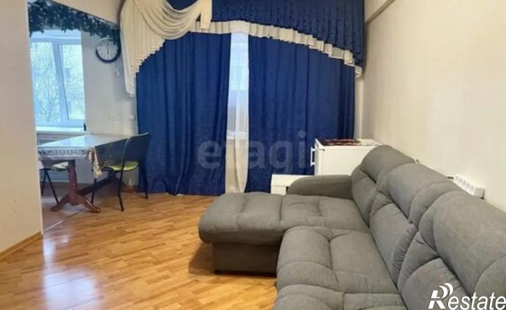 3-комн квартира улица Курчатова, 12,  д. 12