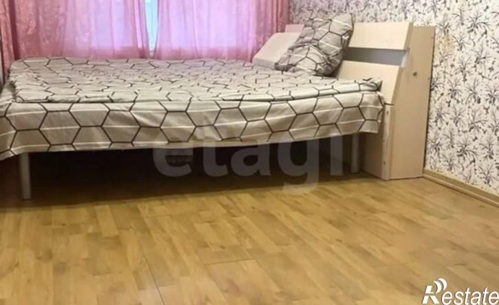 3-комн квартира улица Курчатова, 12,  д. 12