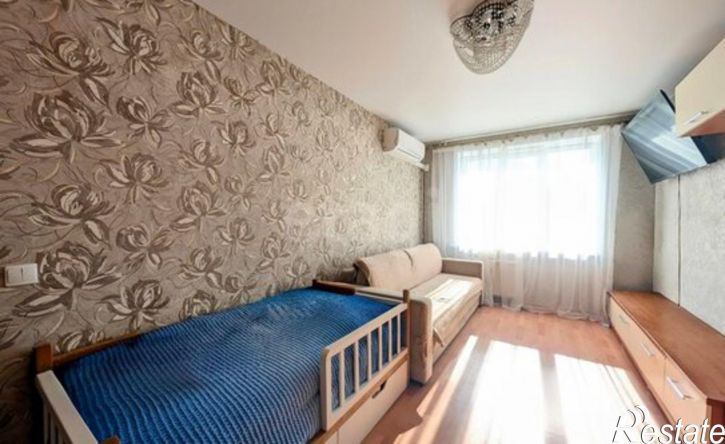 1-комн квартира Ижевск, улица Героя России Ильфата Закирова, 5