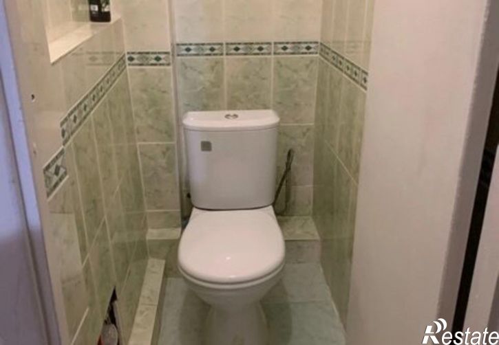 3-комн квартира улица Пряженникова, 33,  д. 33