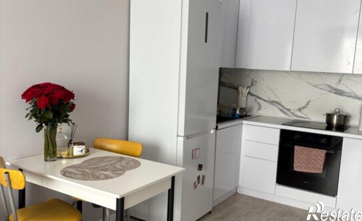 3-комн квартира Зелёная улица, 60 к2,  д. 60 к2