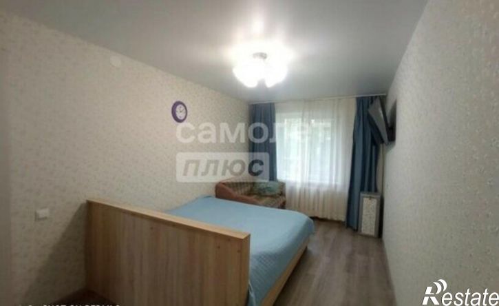 2-комн квартира Школьная улица, 70,  д. 70