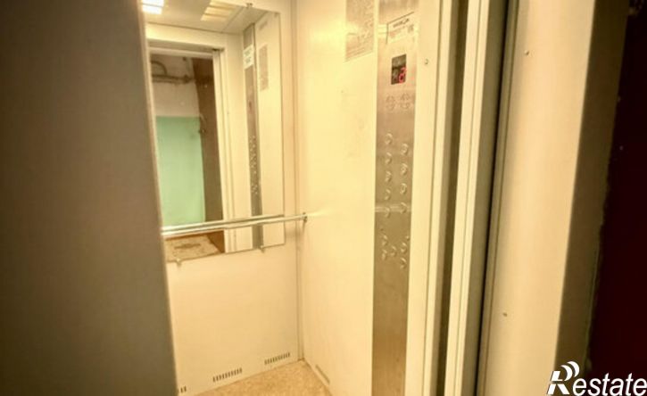 3-комн квартира Ижевск, Автозаводская улица, 48