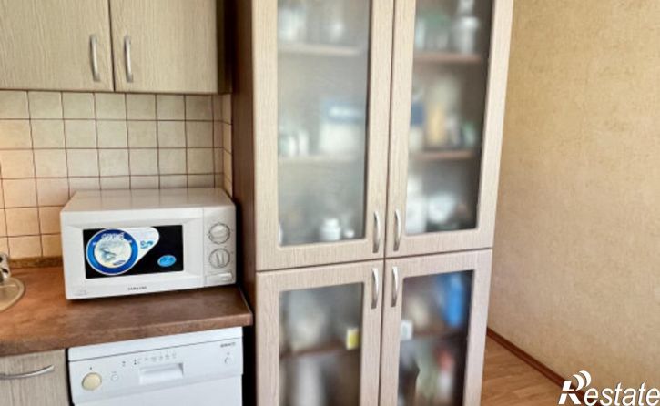 3-комн квартира Ижевск, Автозаводская улица, 48