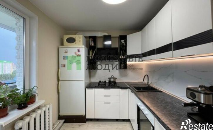 2-комн квартира улица Петрова, 28,  д. 28