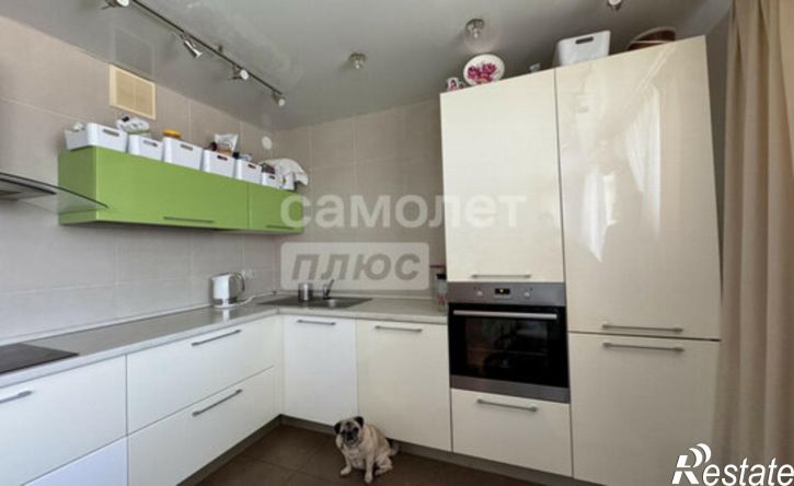 4-комн квартира улица Холмогорова, 59,  д. 59