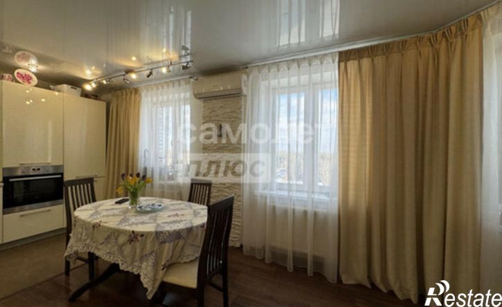 4-комн квартира улица Холмогорова, 59,  д. 59