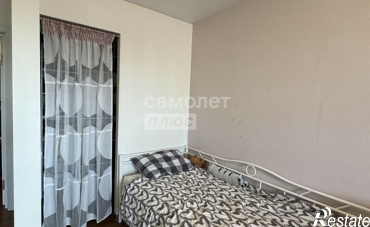 4-комн квартира улица Холмогорова, 59,  д. 59