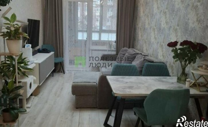 3-комн квартира улица Холмогорова, 105,  д. 105