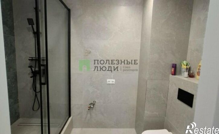 3-комн квартира улица Холмогорова, 105,  д. 105