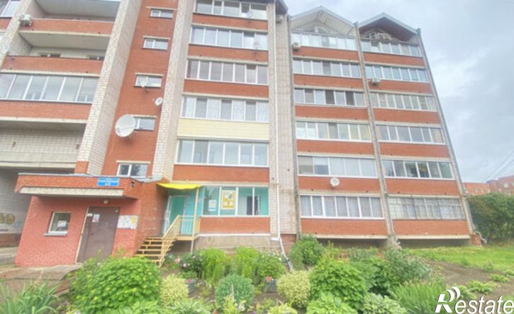 2-комн квартира улица Орджоникидзе, 4,  д. 4