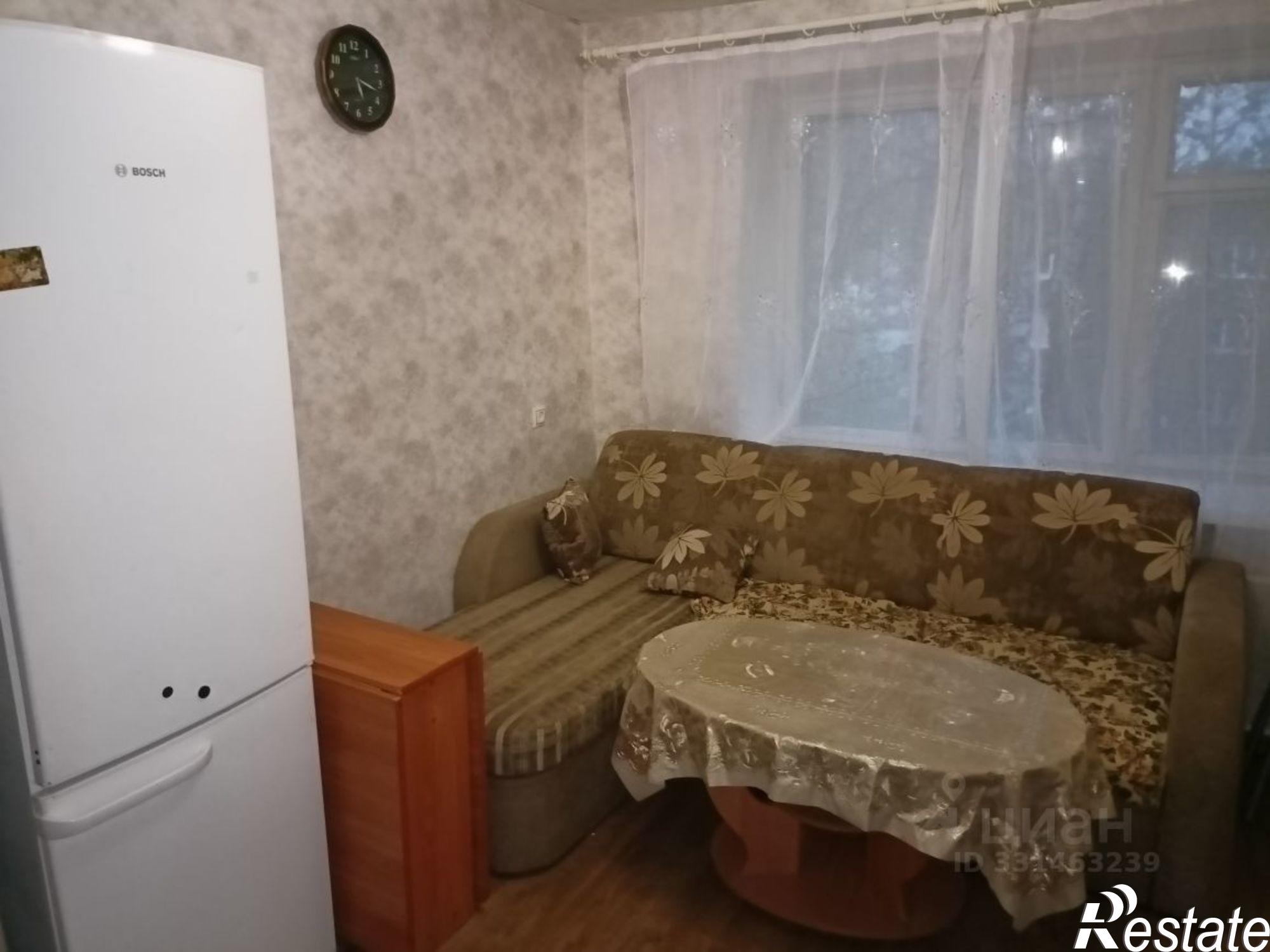 Сдать комнату за 10 000 рублей на улица Репина, 19