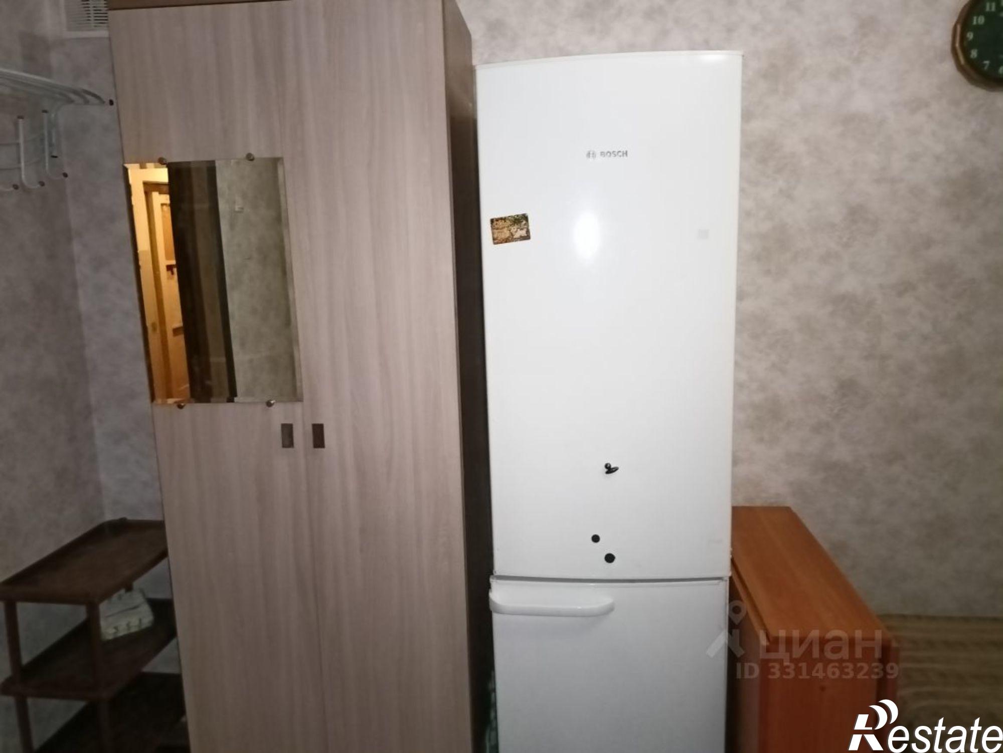 Сдать комнату за 10 000 рублей на улица Репина, 19