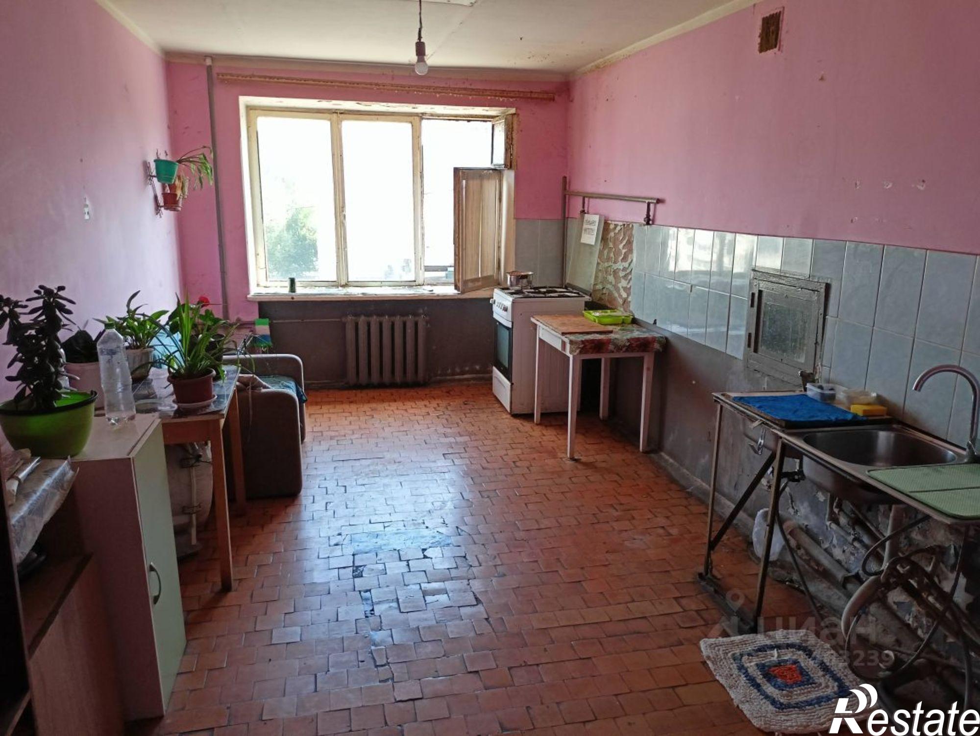 Сдать комнату за 10 000 рублей на улица Репина, 19
