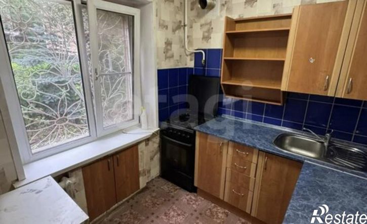4-комн квартира Саратовская улица, 36,  д. 36