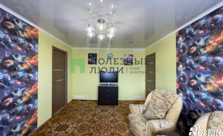 3-комн квартира Ижевск, Молодёжная улица, 16Б