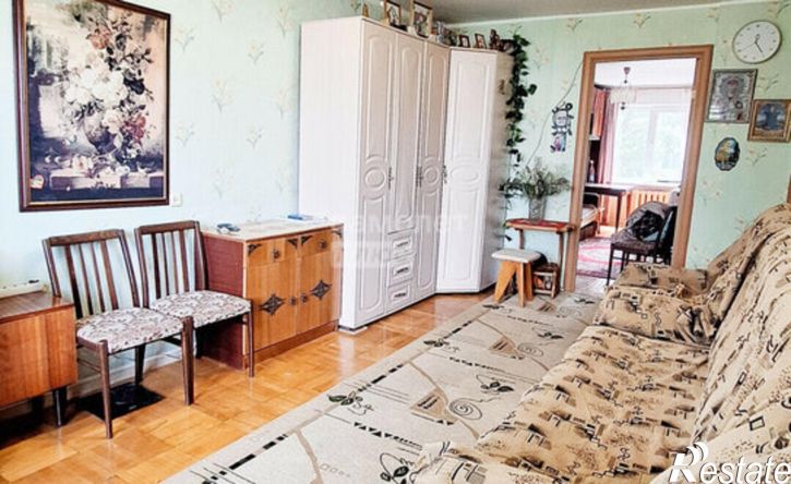 3-комн квартира Ижевск, улица Ворошилова, 49