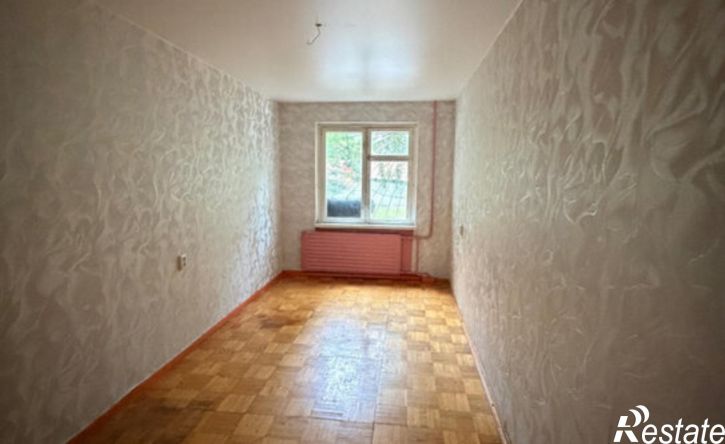 2-комн квартира Ижевск, улица Холмогорова, 90