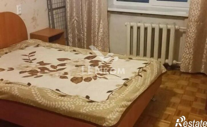 2-комн квартира Сарапул, улица Седельникова, 111