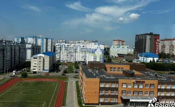 4-комн квартира Ижевск, улица Героя России Ильфата Закирова, 36