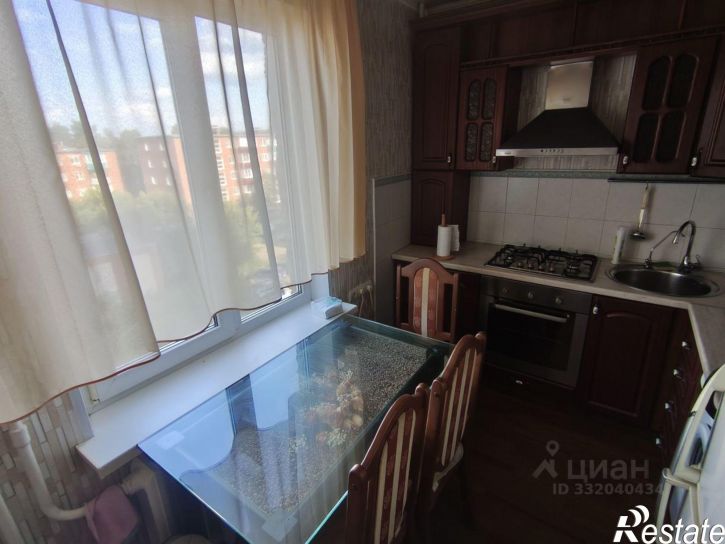 4-комн квартира ул Седельникова, 99,  д. 99