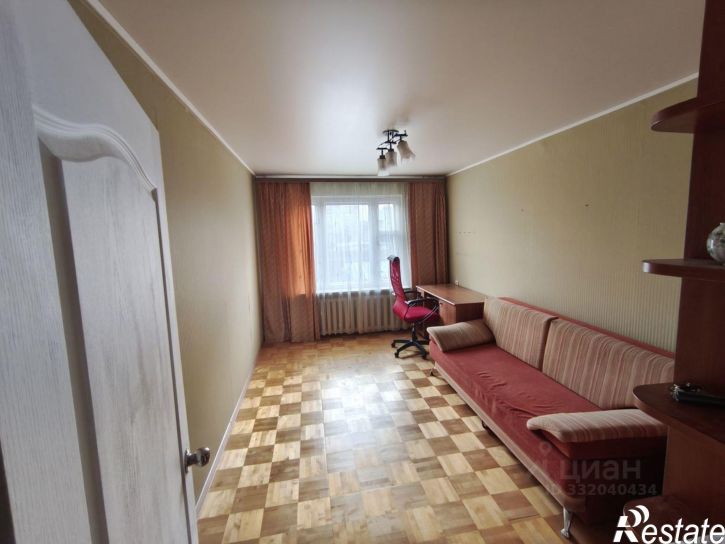4-комн квартира ул Седельникова, 99,  д. 99