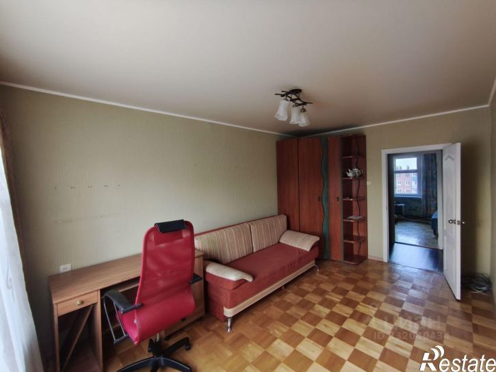 4-комн квартира ул Седельникова, 99,  д. 99